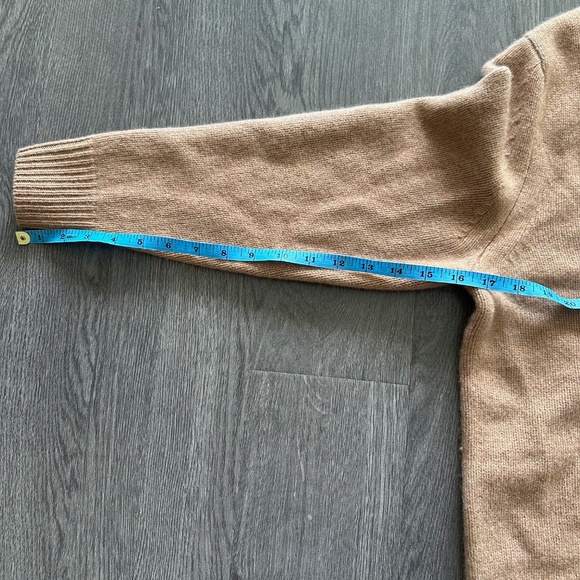 Aritzia Wilfred Parco 100% Cashmere Cardigan - Picture 5 of 6